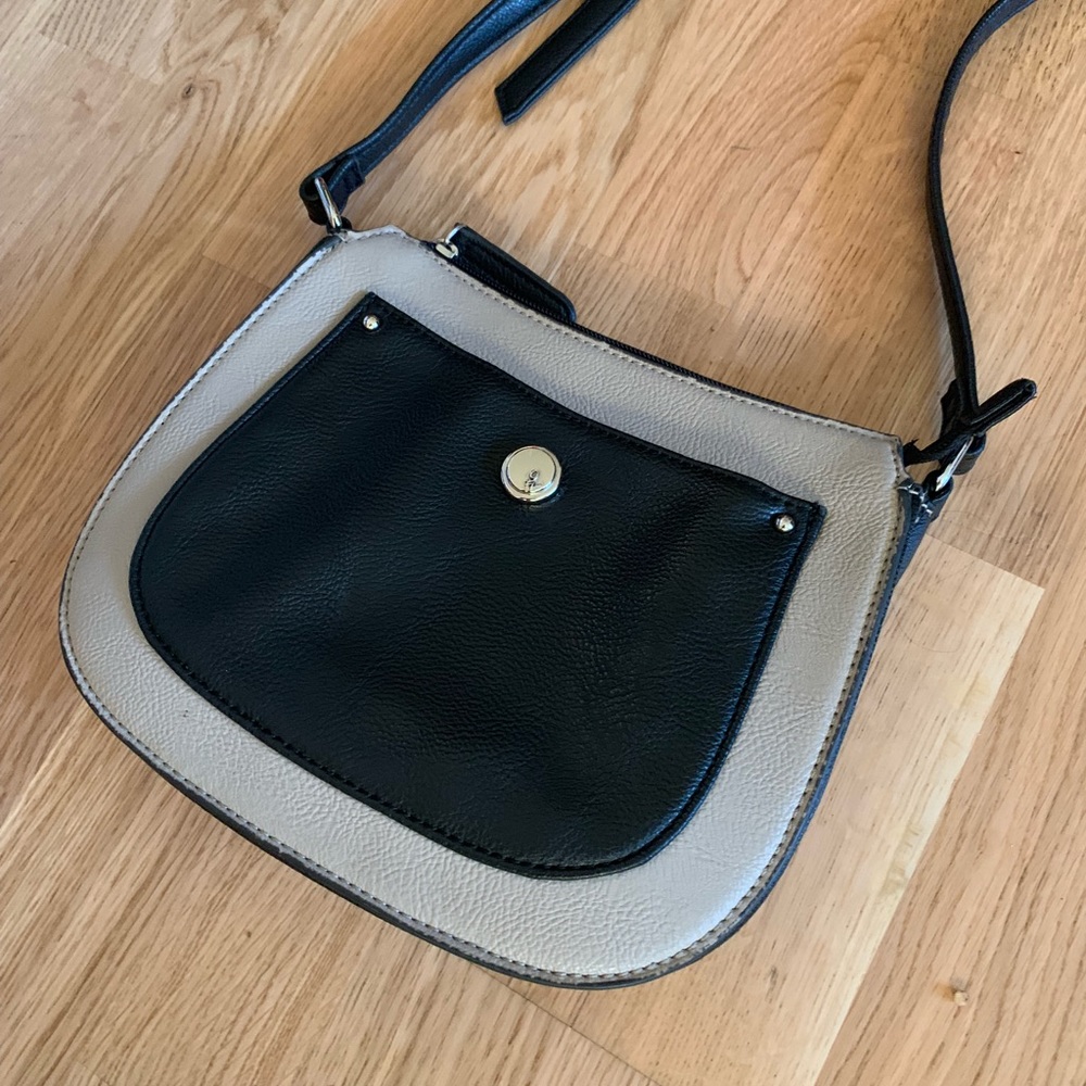 Nine West Black and Taupe/Gray Crossbody Purse/Bag